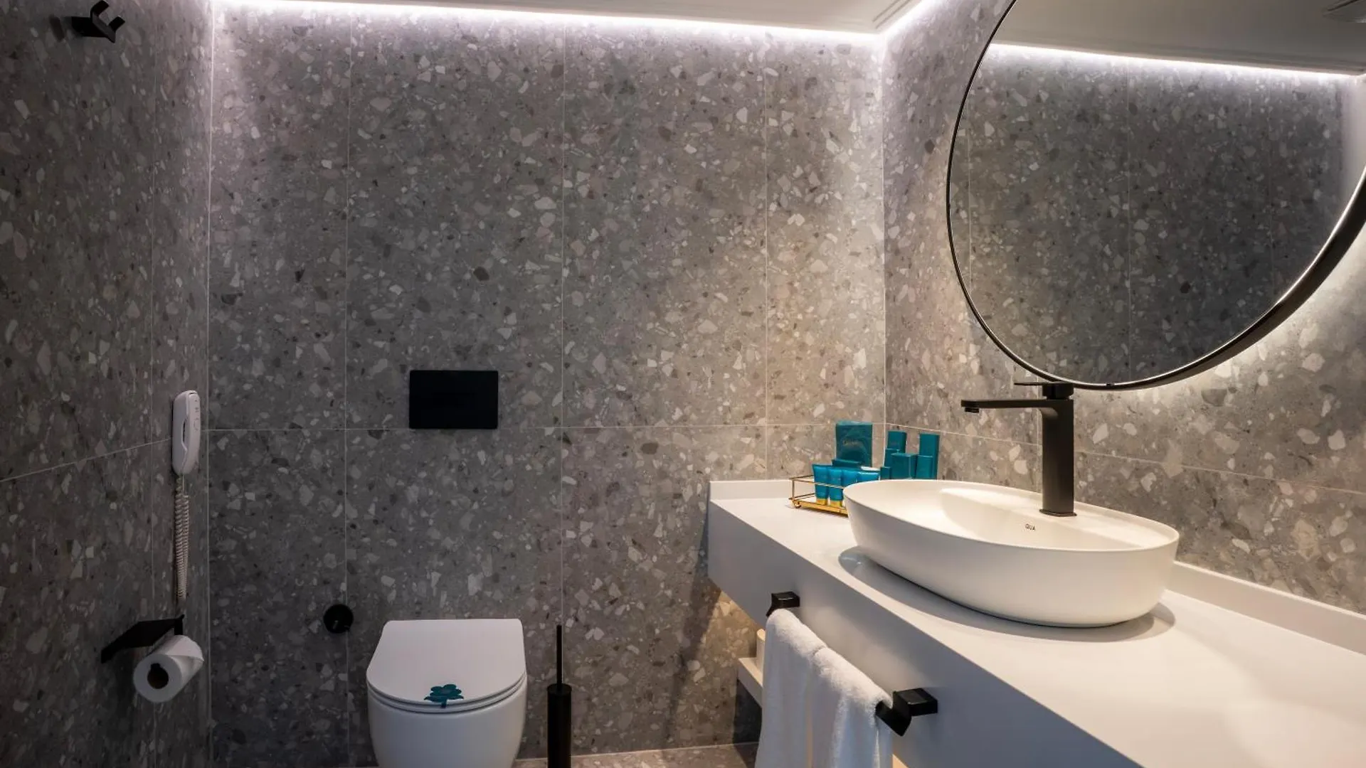 Qlusive Hotel Kusadasi