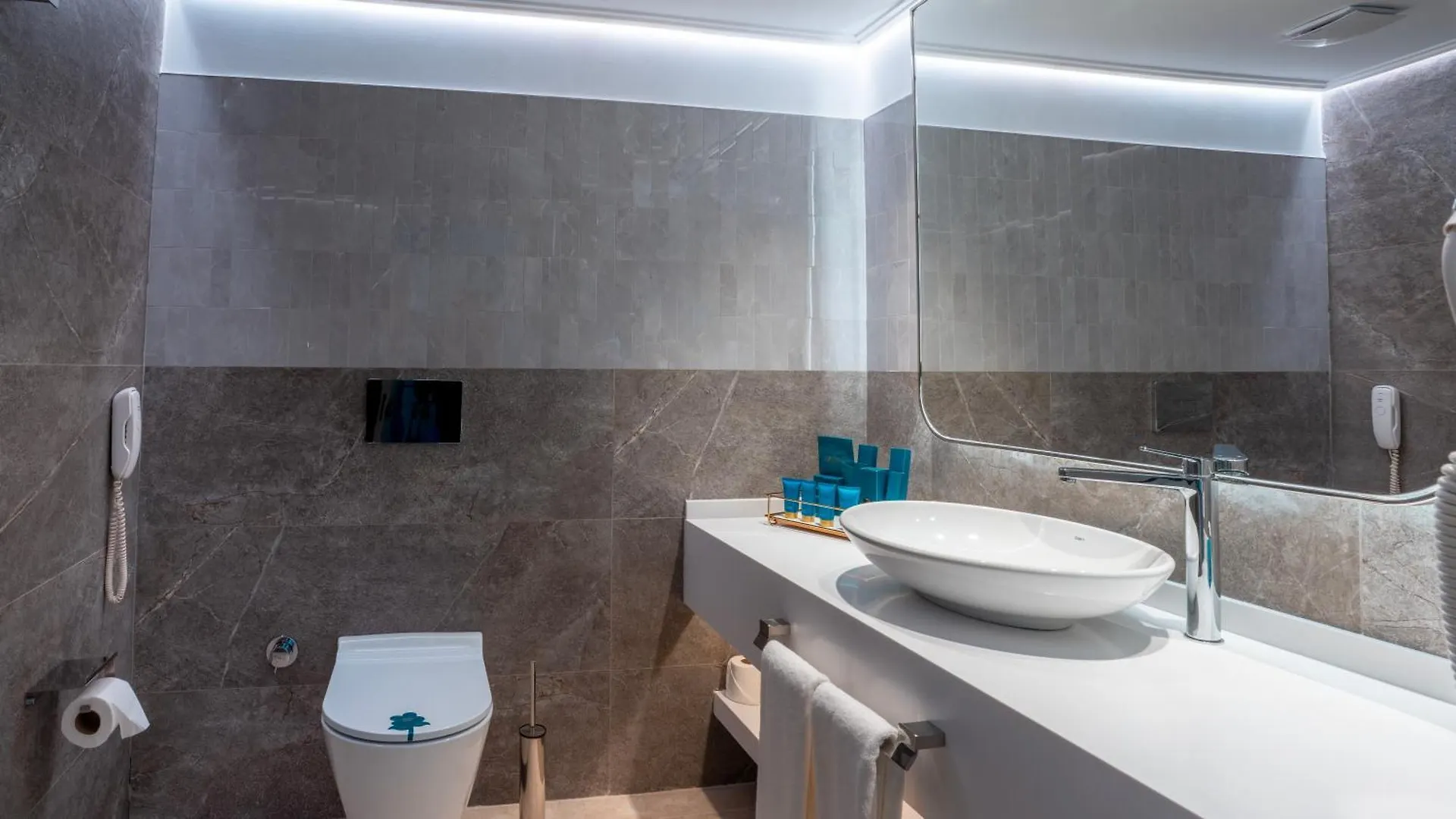 Qlusive Hotel Kusadasi